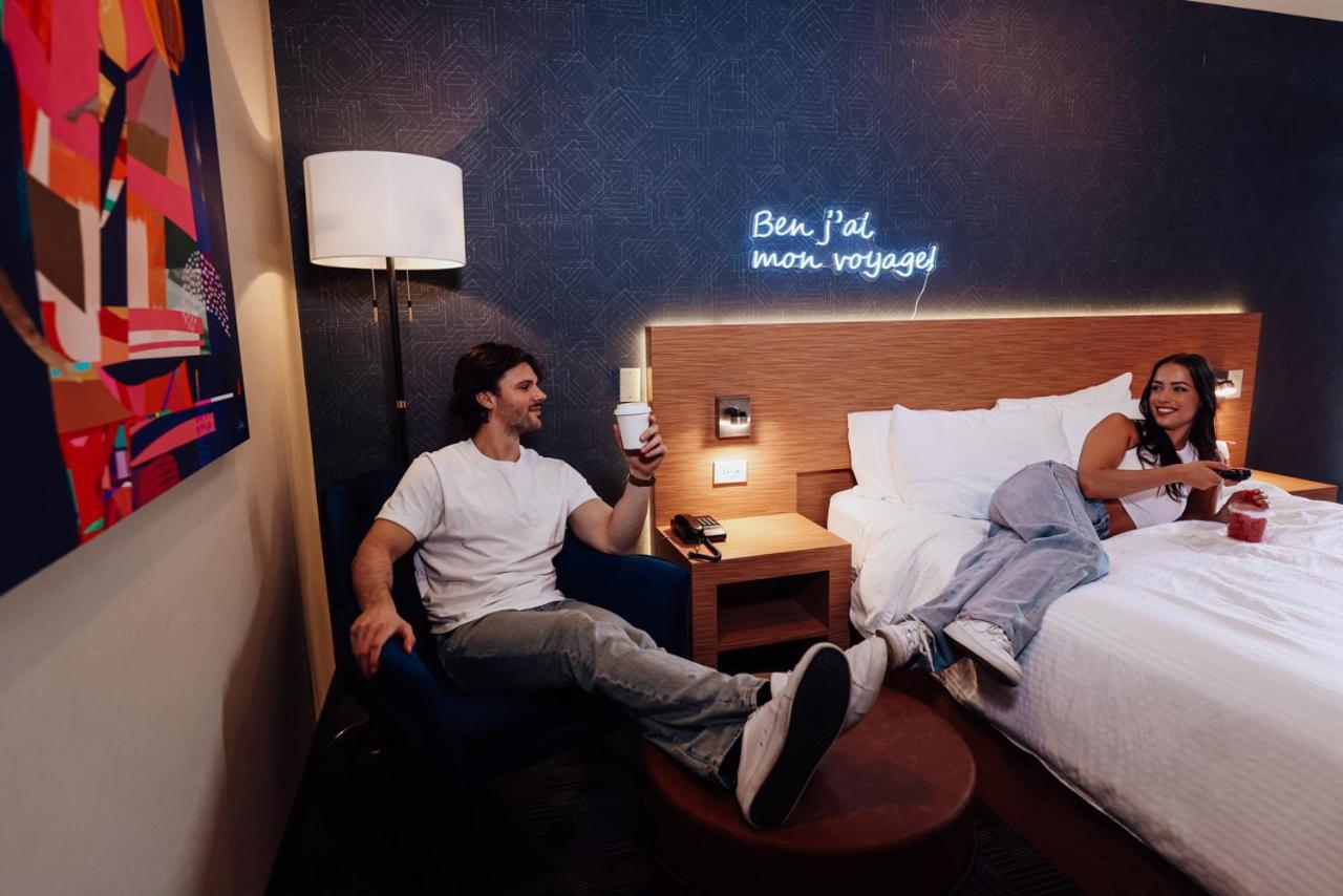 Le Fabreville Motel & Suites Laval Dış mekan fotoğraf